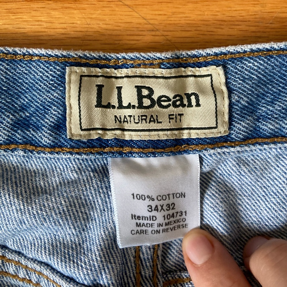 LL Bean Natural Fit jeans size 34x32